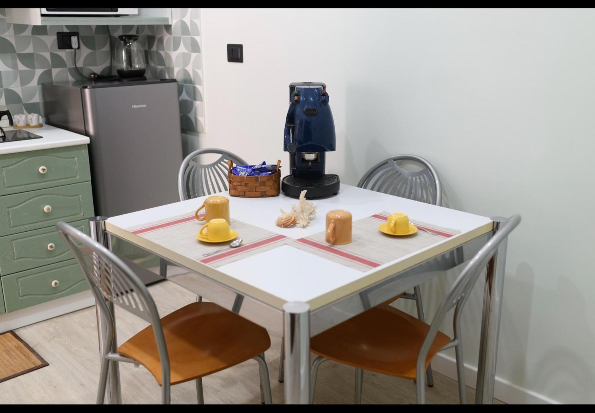Gli Scacchi Apartments-King-Centro Storico Pizzo Екстериор снимка