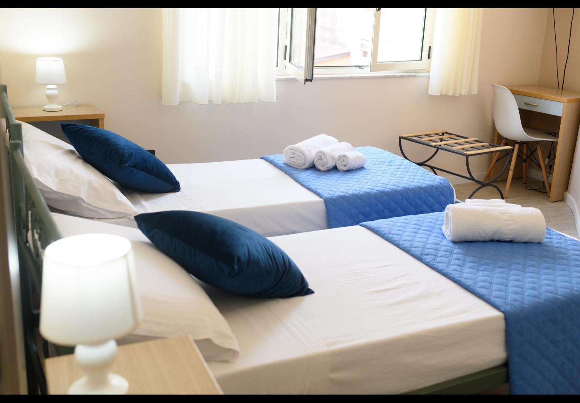 Gli Scacchi Apartments-King-Centro Storico Pizzo Екстериор снимка